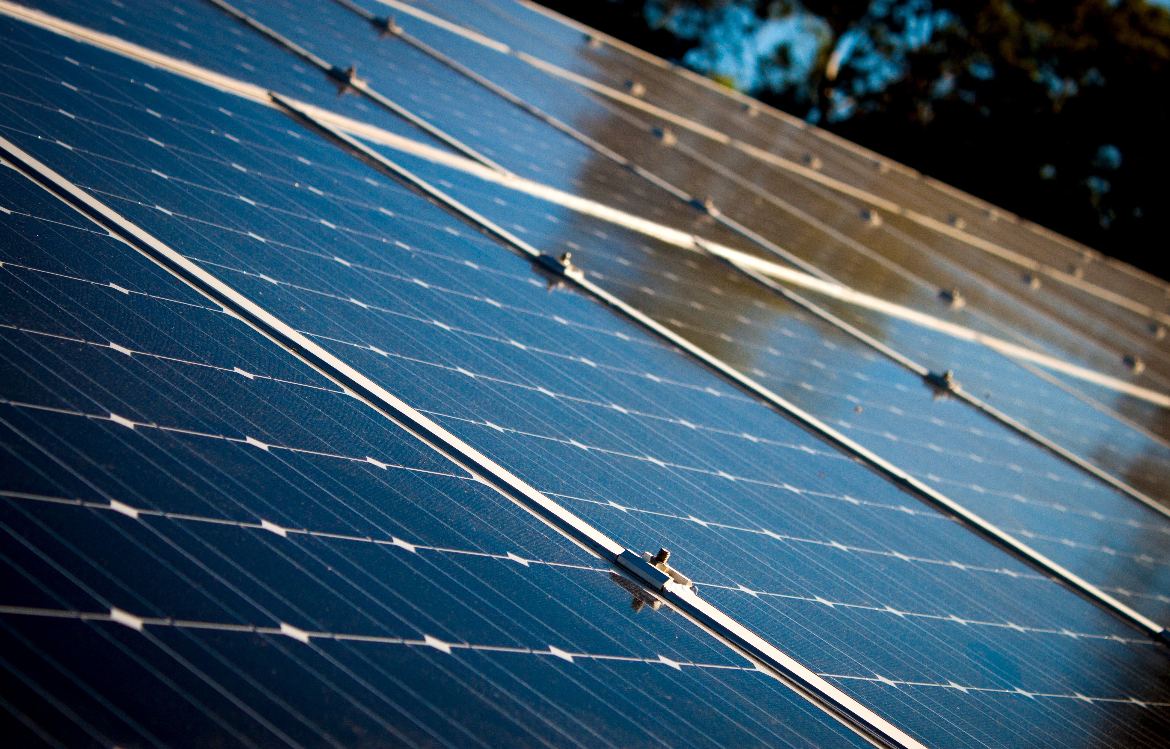 Cover image for Plugging-in to Solar Energy